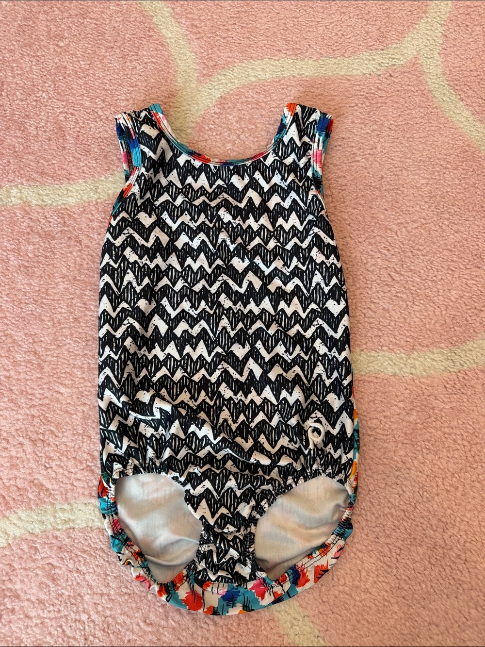 Plum practicewear Black & White Zigzag Girls' gymnastics leo size child Large